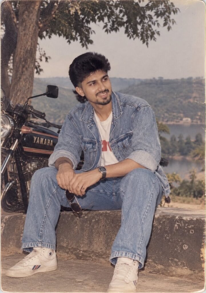 Mid-1985 Look AI Photo Editing Prompt